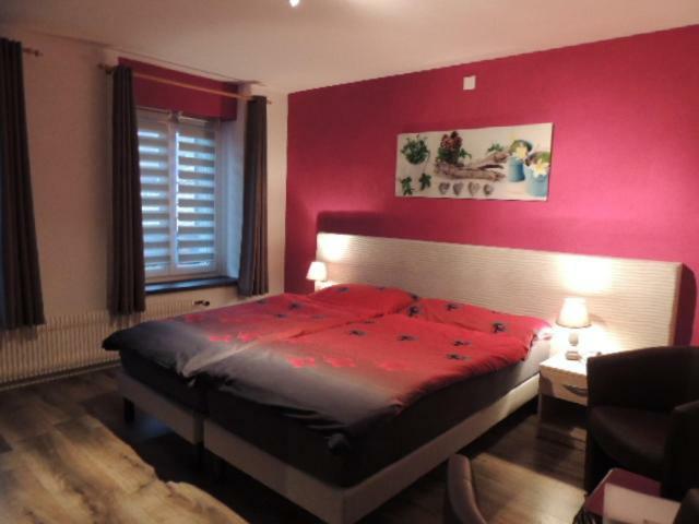Cousset Hotel De La Gare מראה חיצוני תמונה