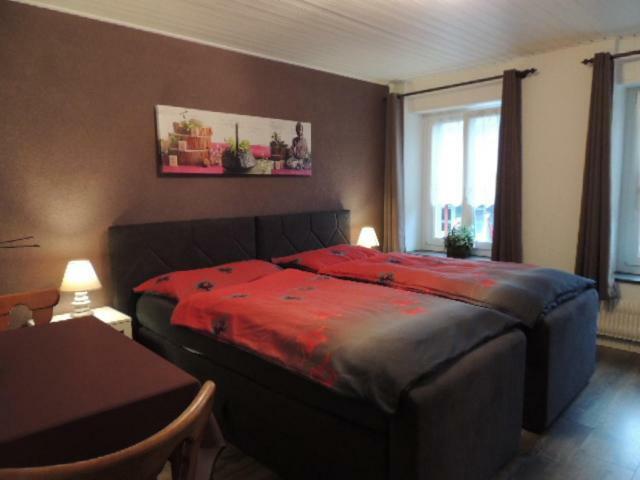 Cousset Hotel De La Gare מראה חיצוני תמונה